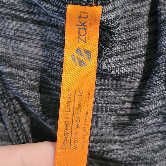 Zakti Activewear grey racer back top size 12 - Picture 3 of 5